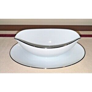 Noritake 5932 Colony Gravy Boat w/ Attached  Underplate White with Platinum Trim